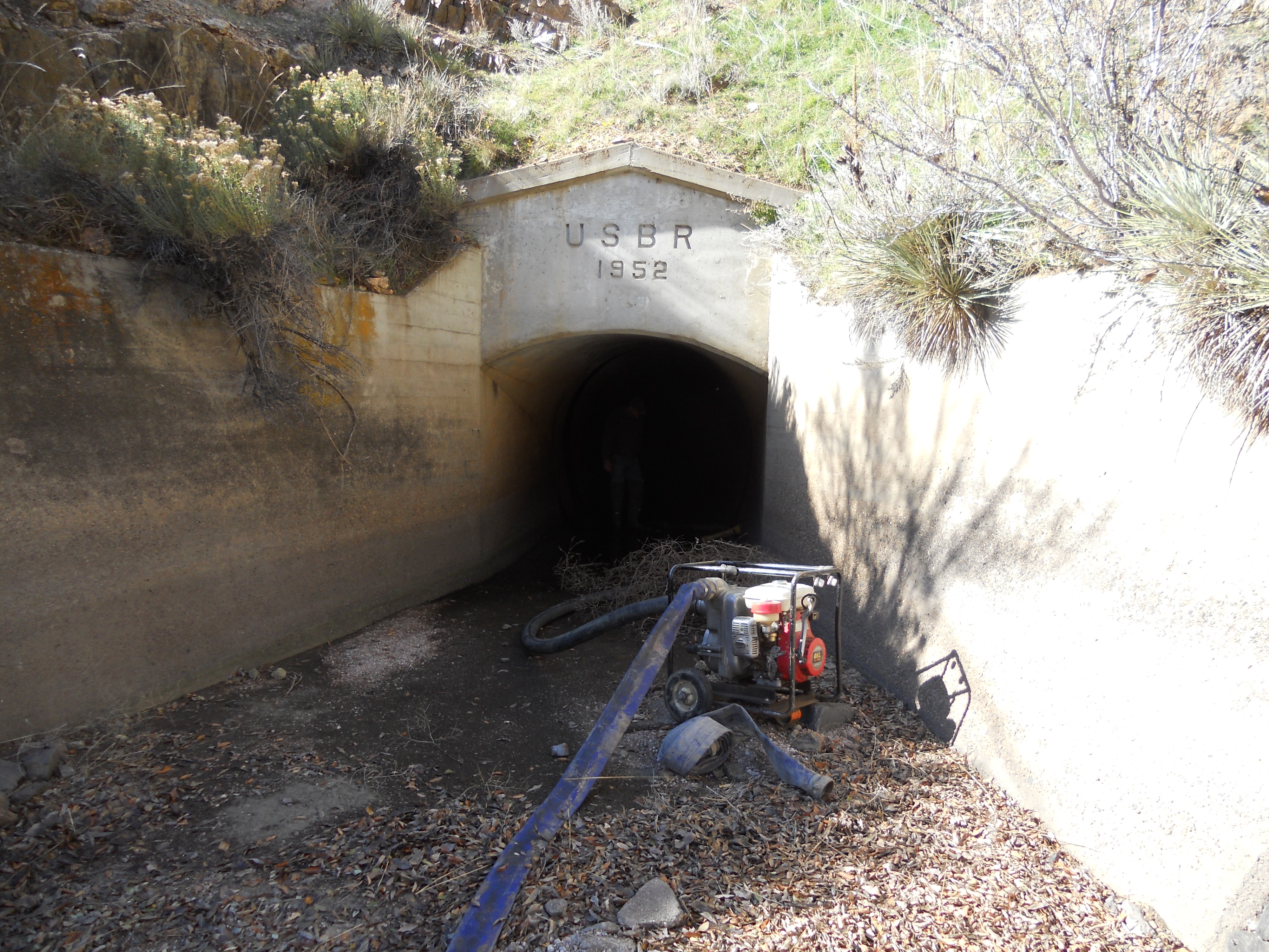 Munroe Canal tunnel construction 1952